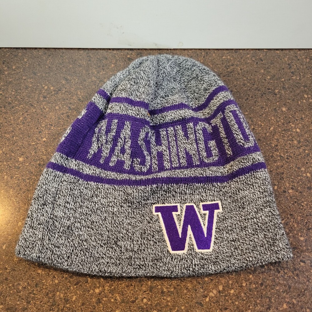 Washington Huskies Beanie Hat Mens Gray Captivating Knitted Warm NCAA Football